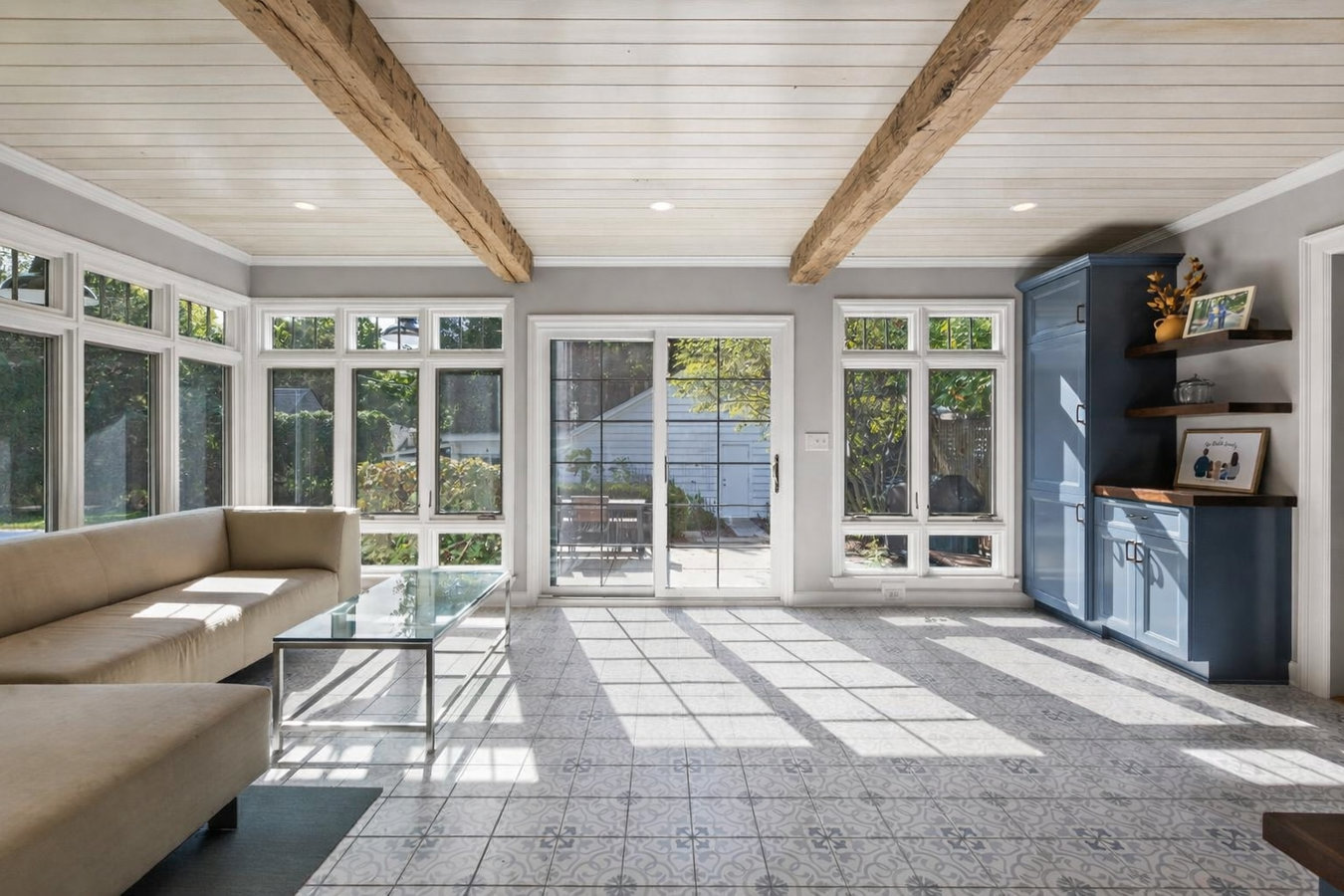 Sunroom remodeling